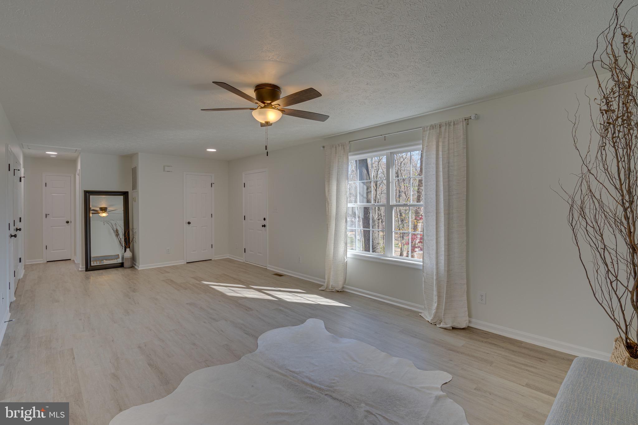 POTOMAC HILLS - Residential