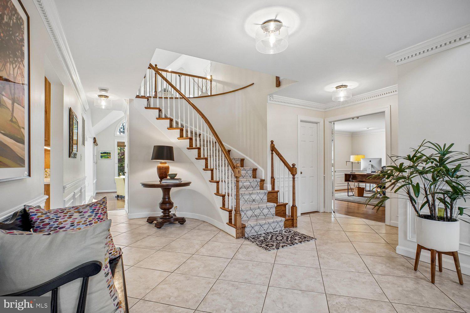 WAPLES MILL ESTATES - Residential