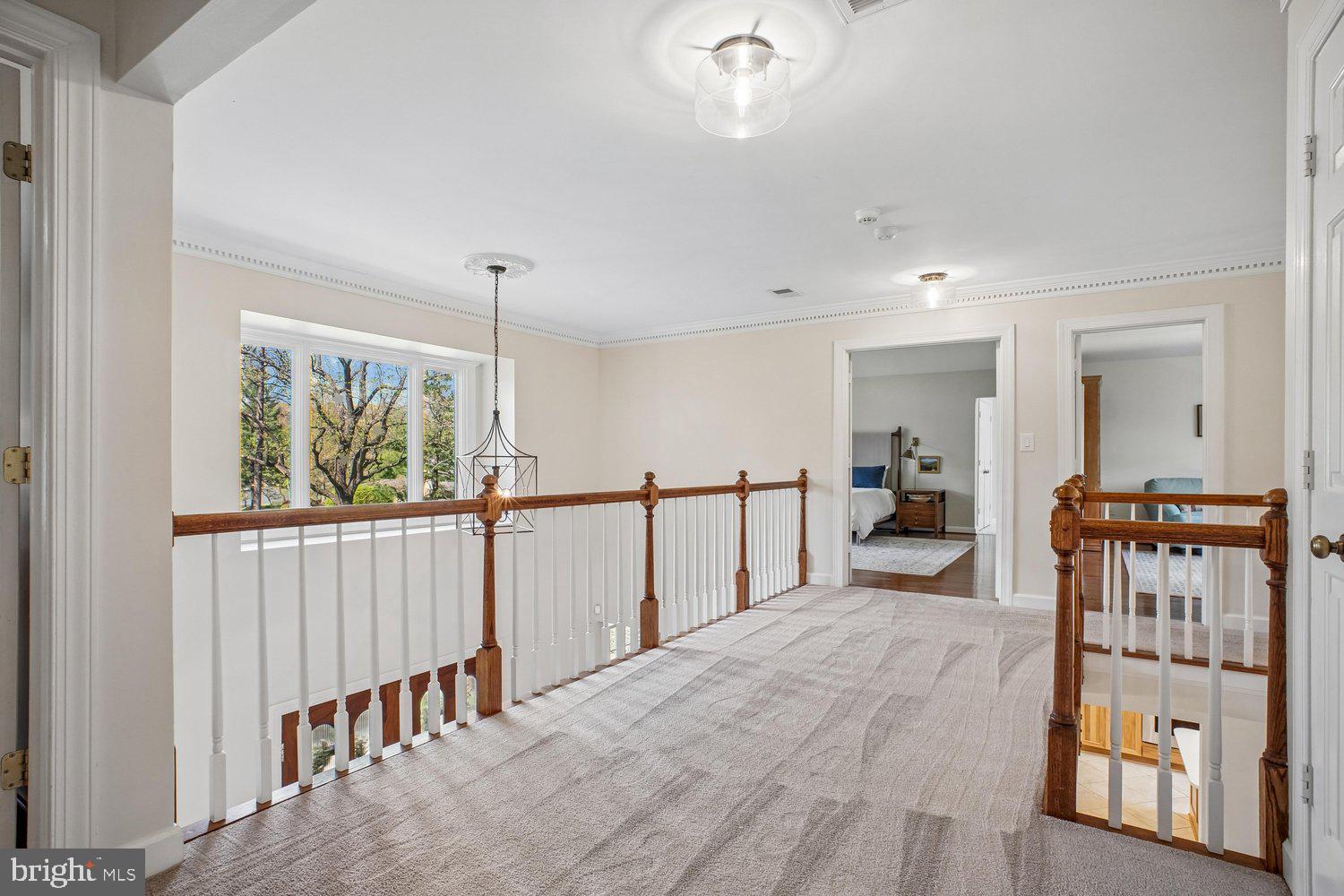 WAPLES MILL ESTATES - Residential