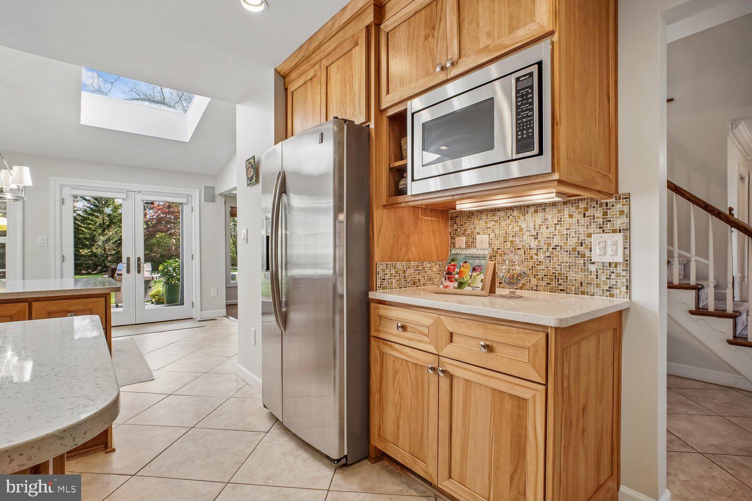 WAPLES MILL ESTATES - Residential