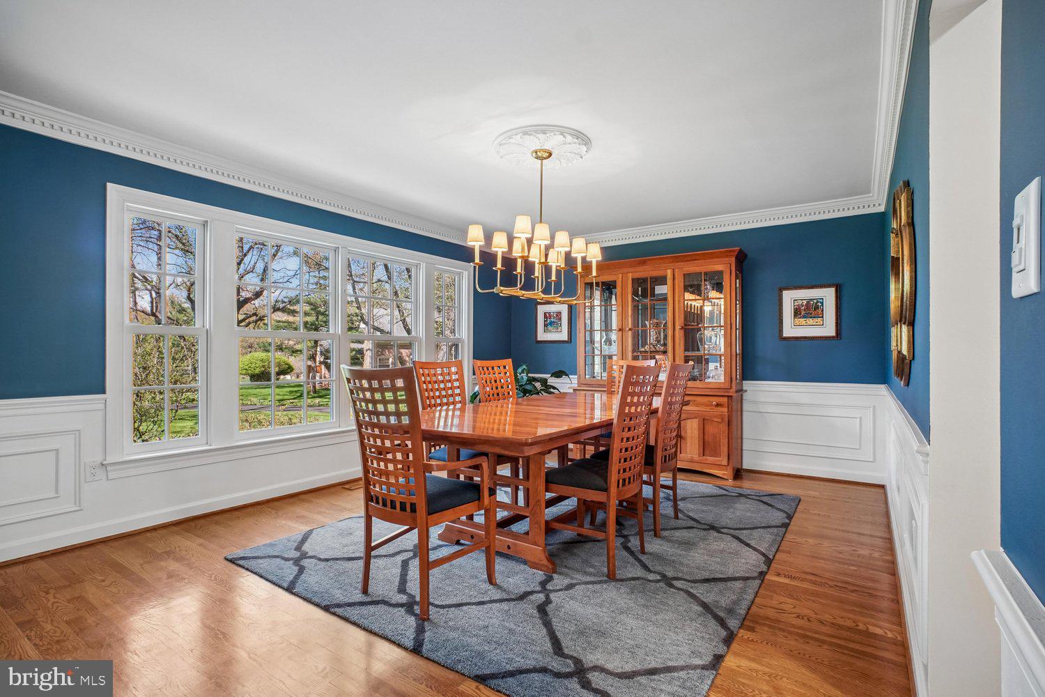 WAPLES MILL ESTATES - Residential