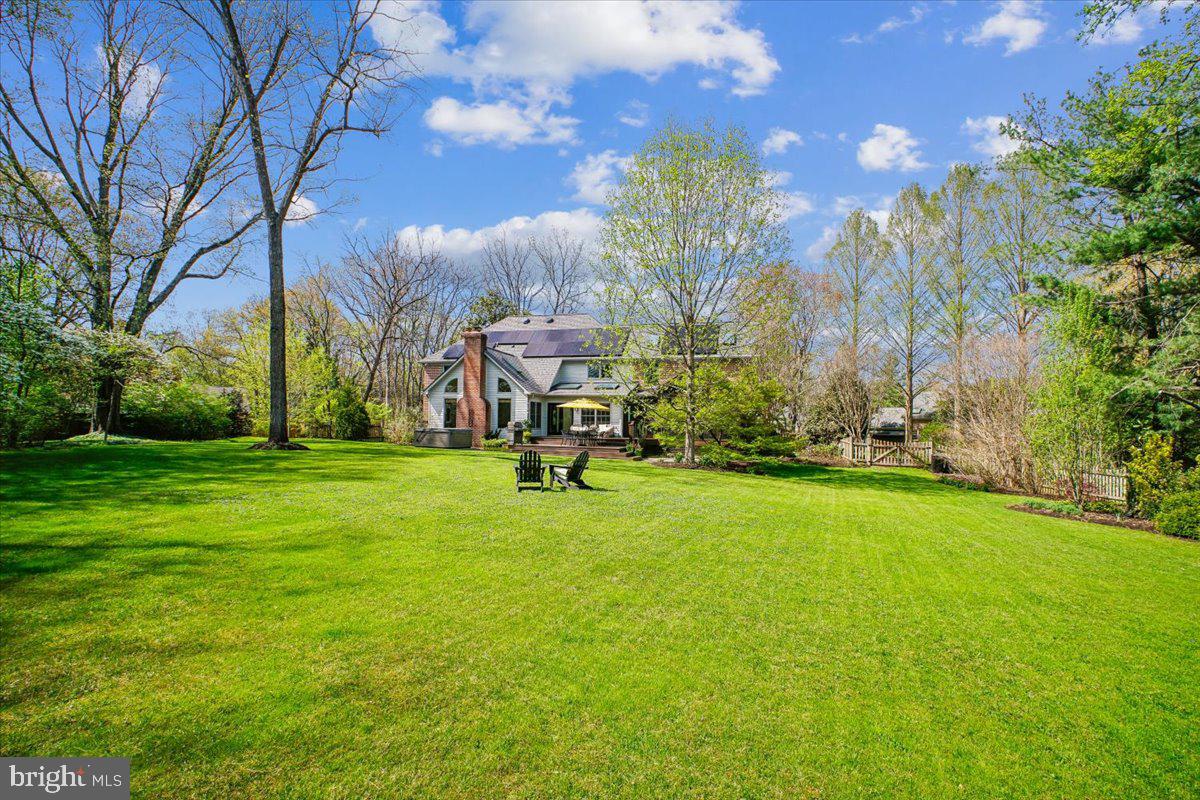 WAPLES MILL ESTATES - Residential