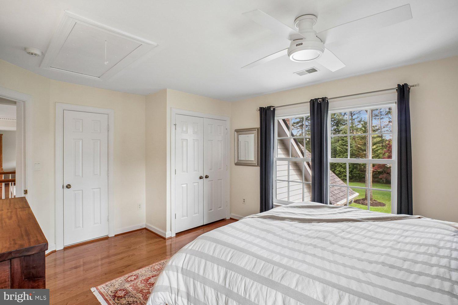 WAPLES MILL ESTATES - Residential