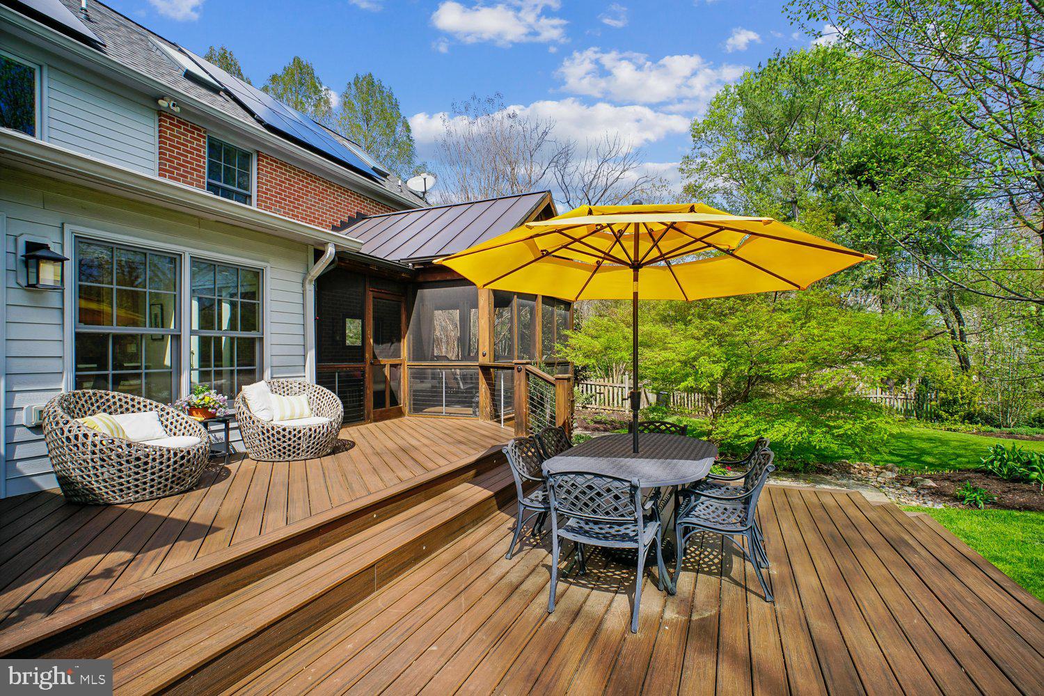 WAPLES MILL ESTATES - Residential