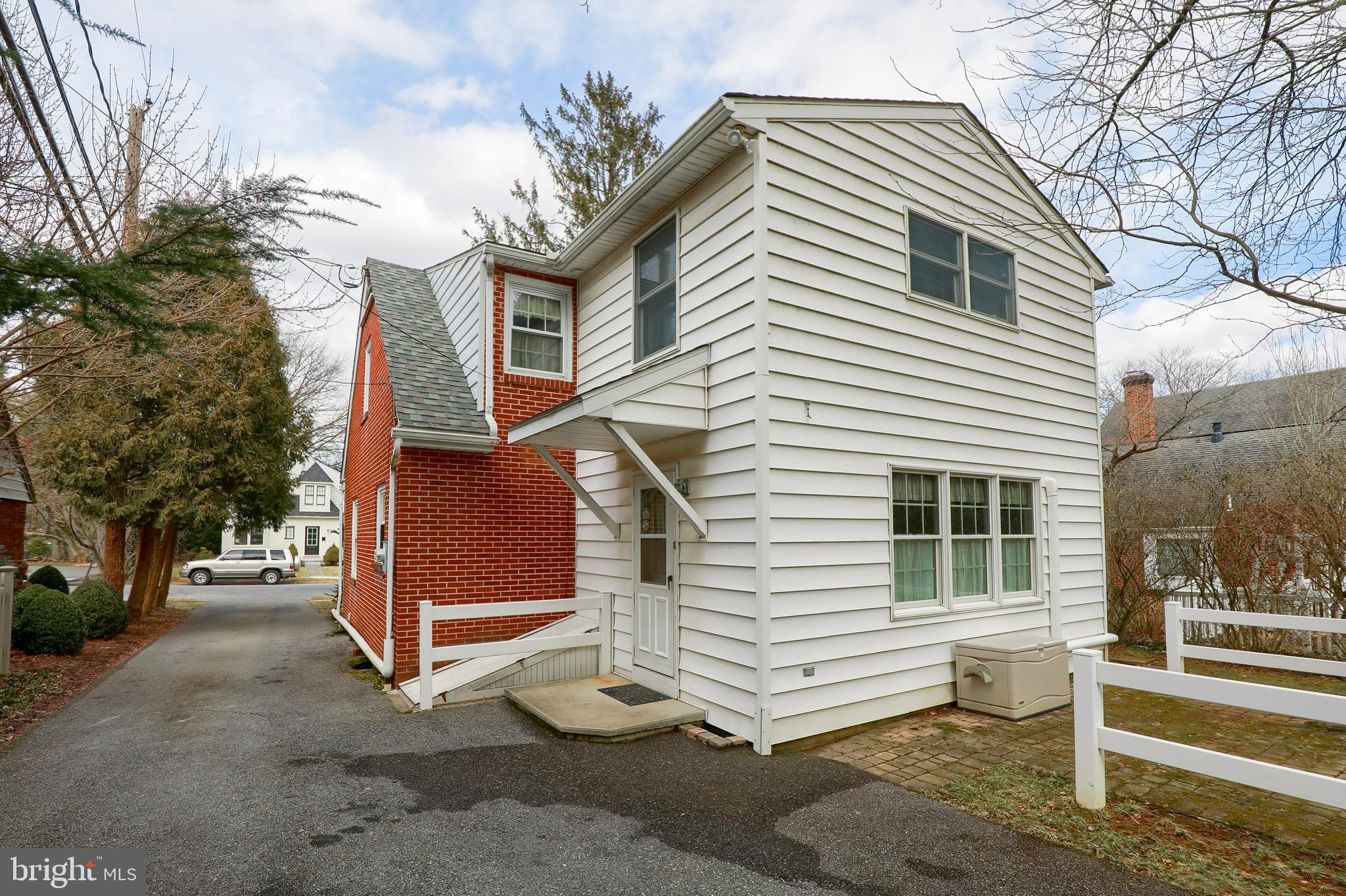 GRANDVIEW HEIGHTS - Residential