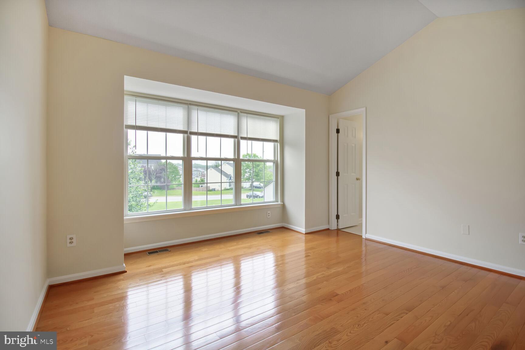 CARROLLTOWNE - Residential