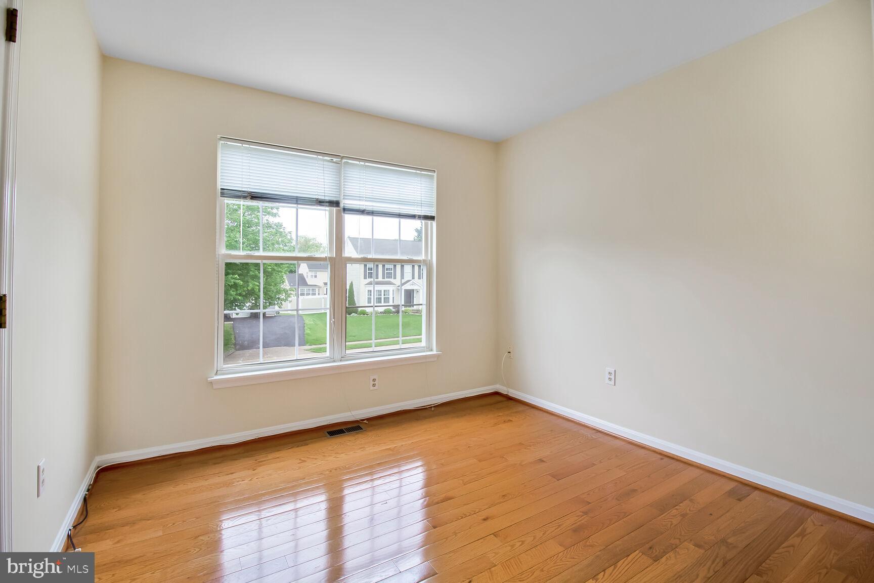 CARROLLTOWNE - Residential