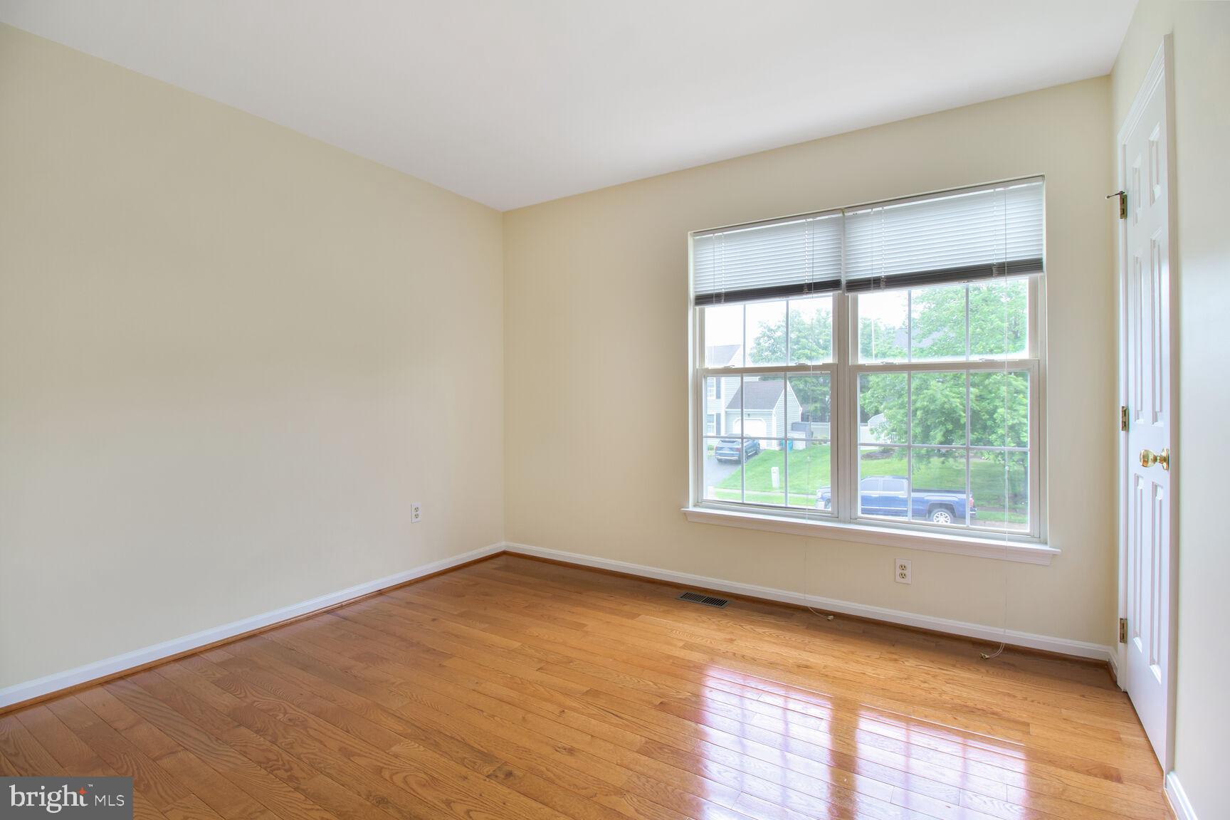 CARROLLTOWNE - Residential