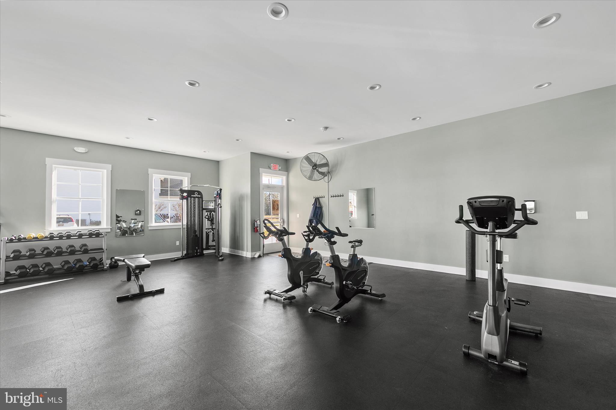 MIDDLE CREEK PRESERVE - Residential