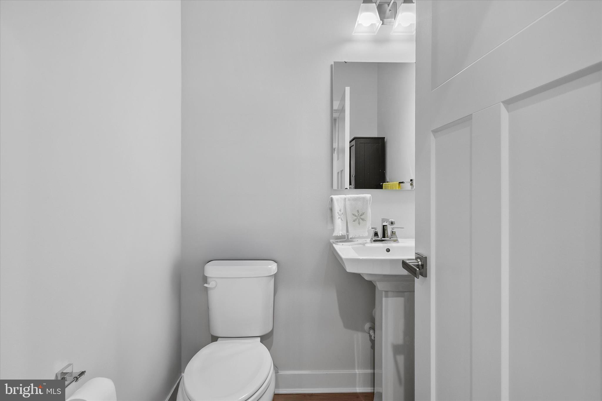 MIDDLE CREEK PRESERVE - Residential