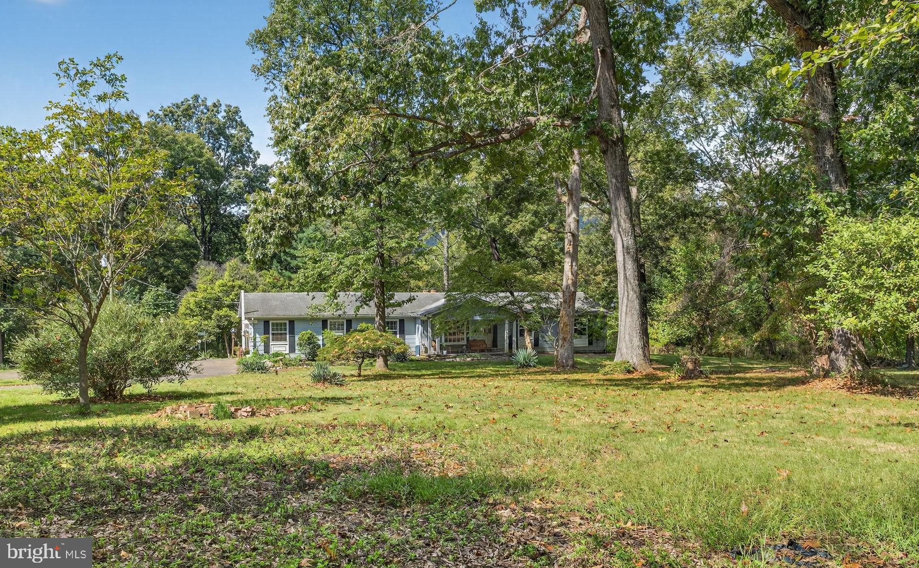 3830 MOUNT ATLAS LANE