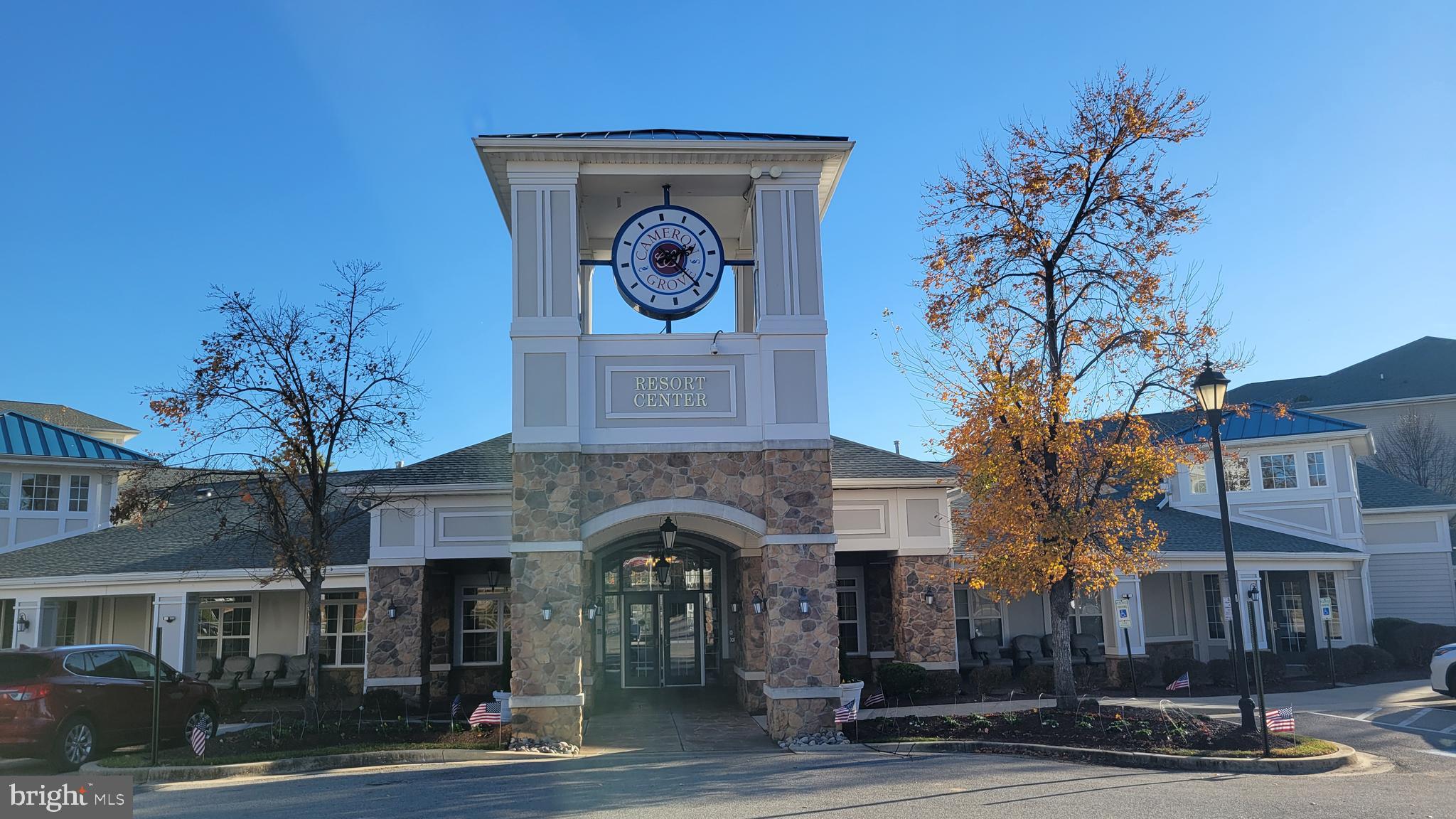 CAMERON GROVE - Residential