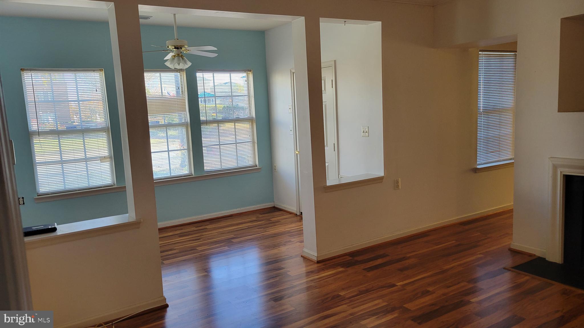 CAMERON GROVE - Residential