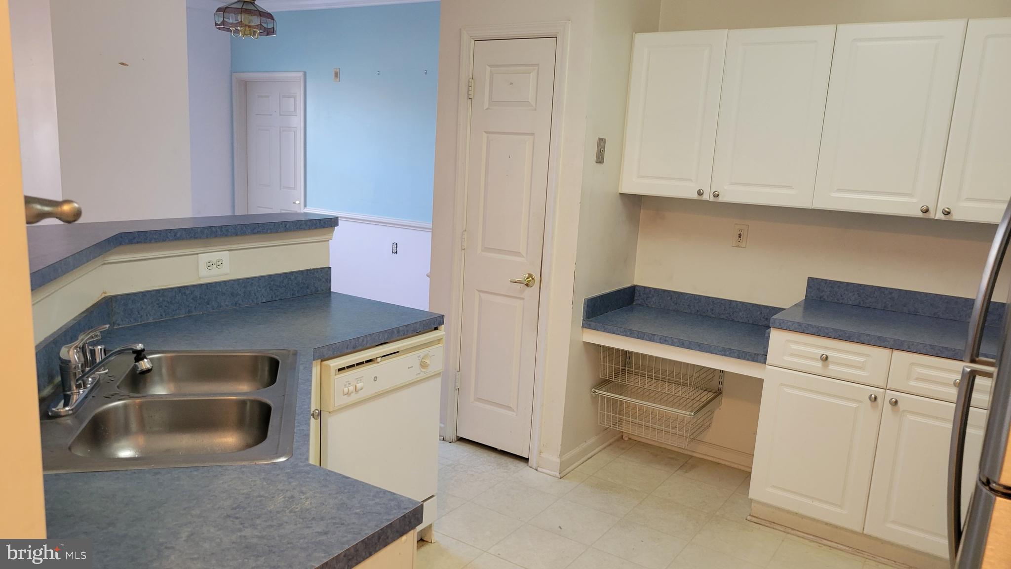 CAMERON GROVE - Residential