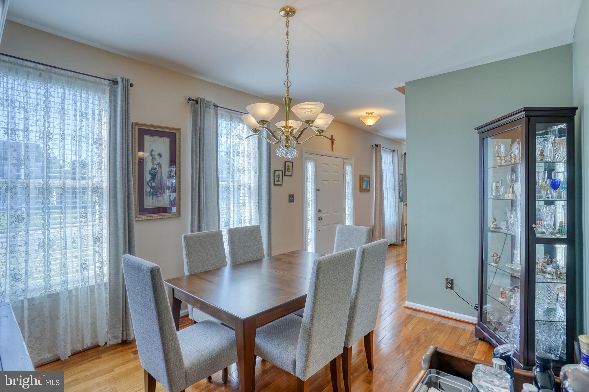 THOMAS COVE - Residential