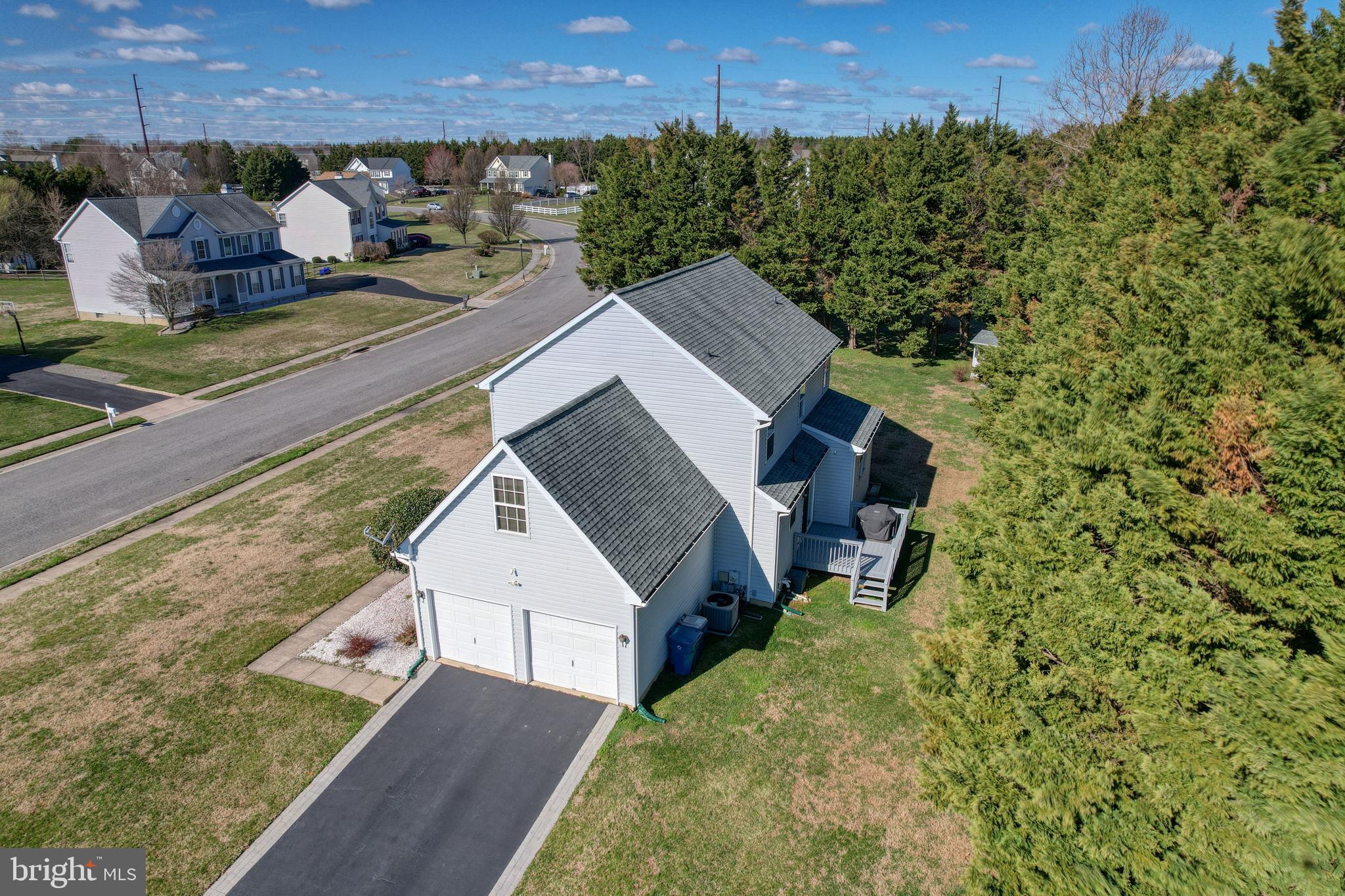 THOMAS COVE - Residential