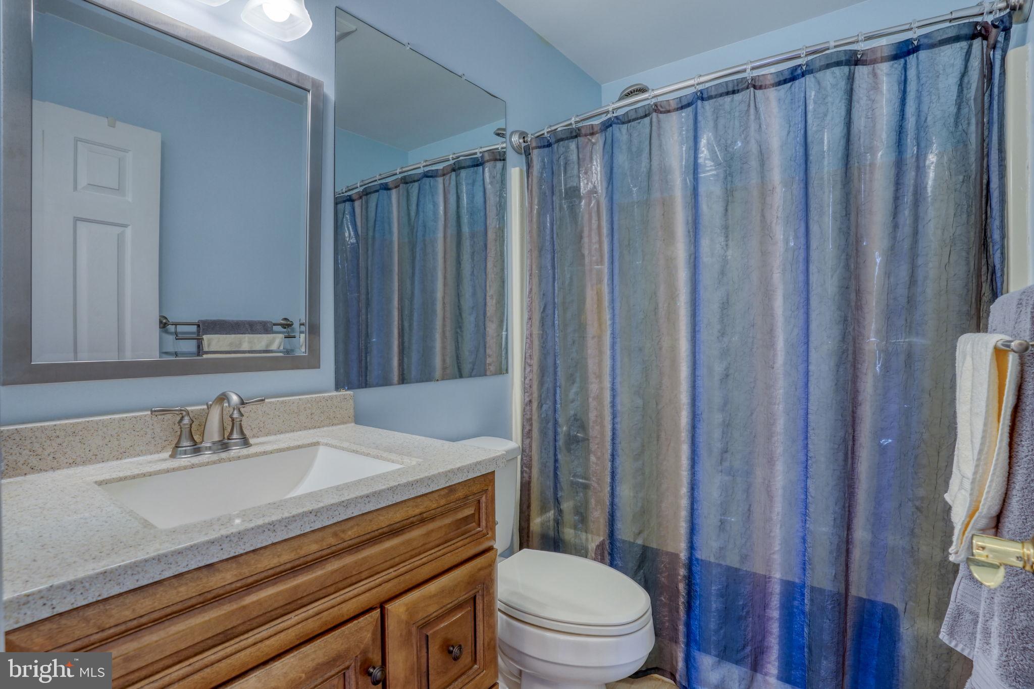 THOMAS COVE - Residential