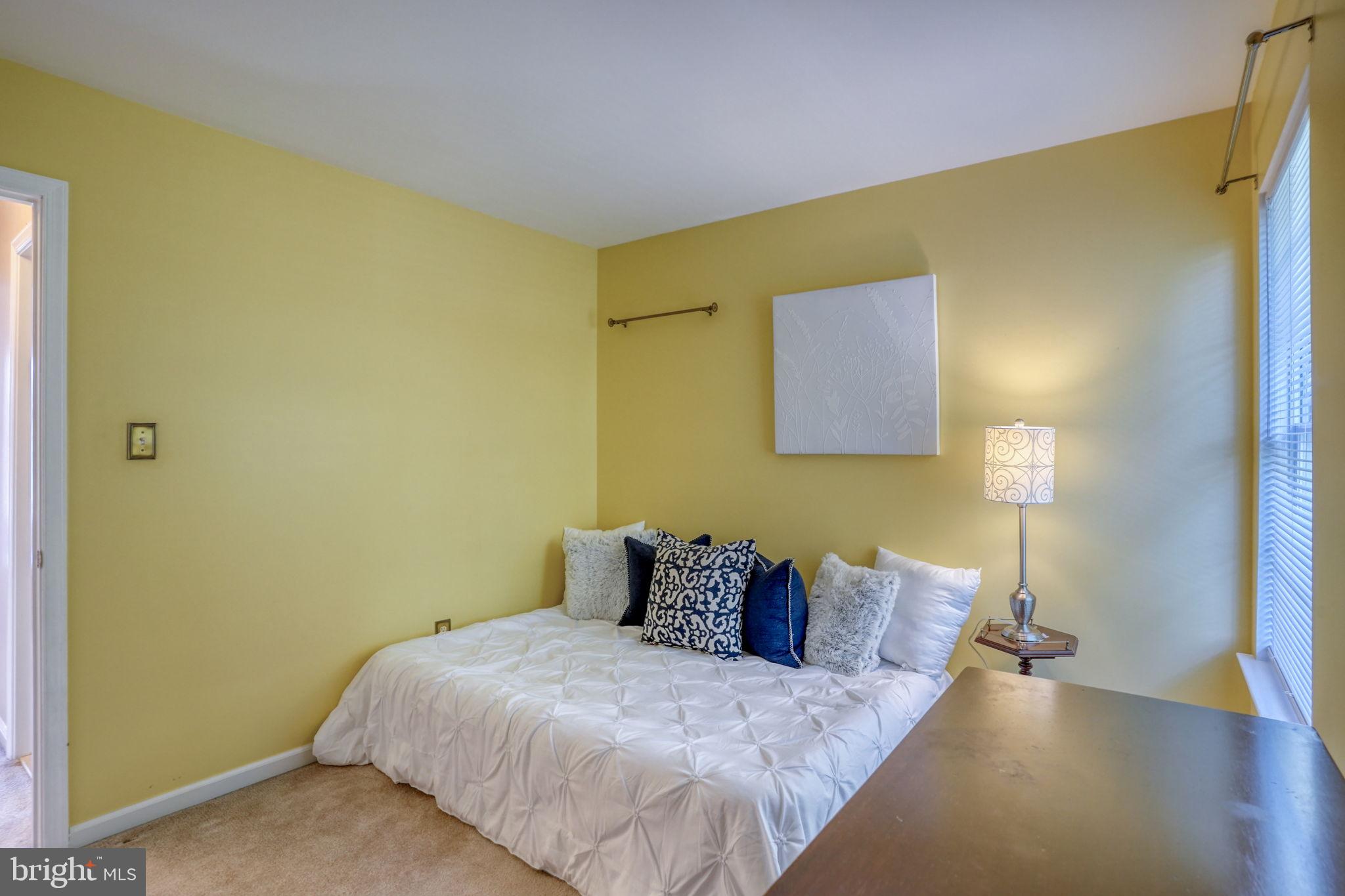 THOMAS COVE - Residential