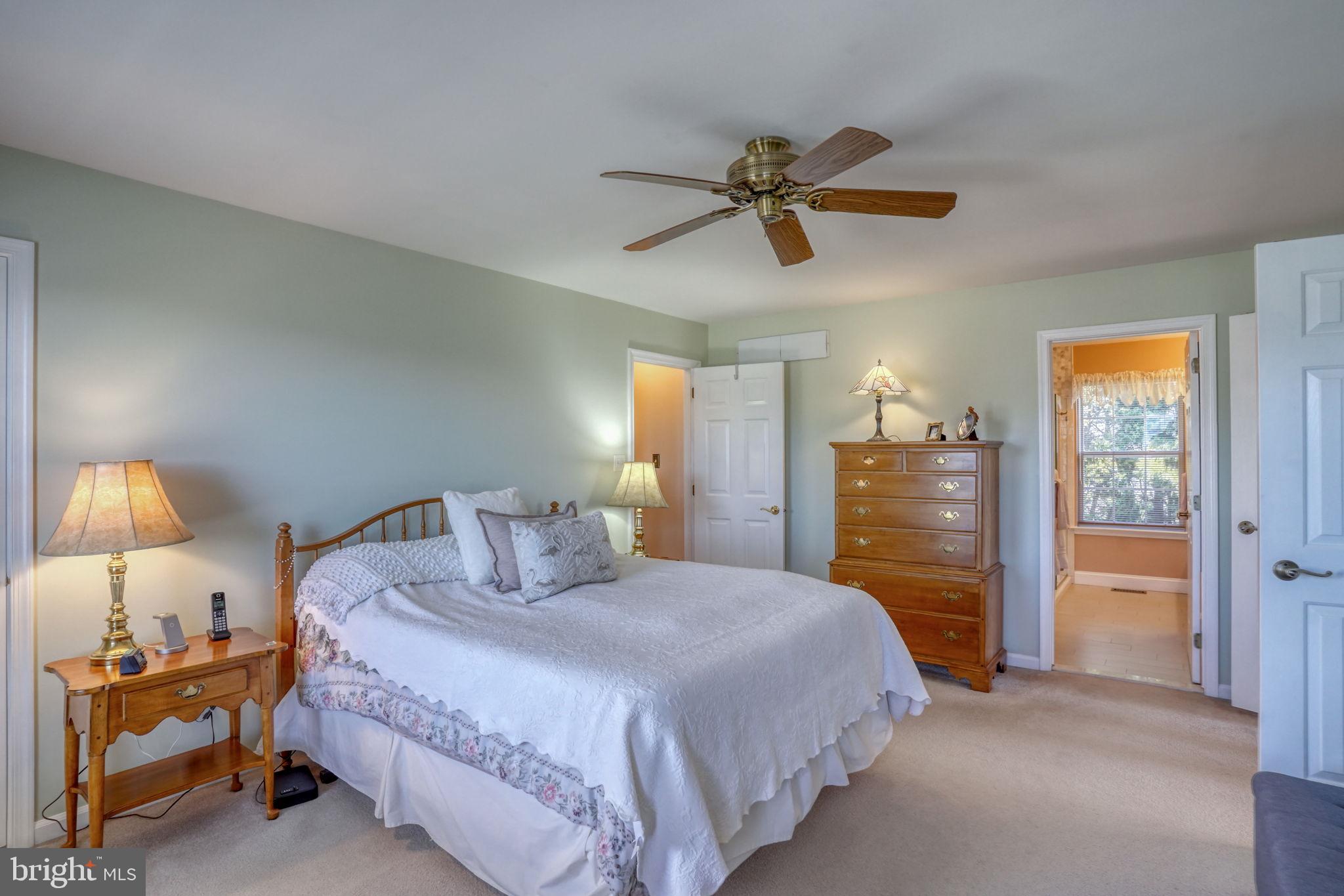 THOMAS COVE - Residential