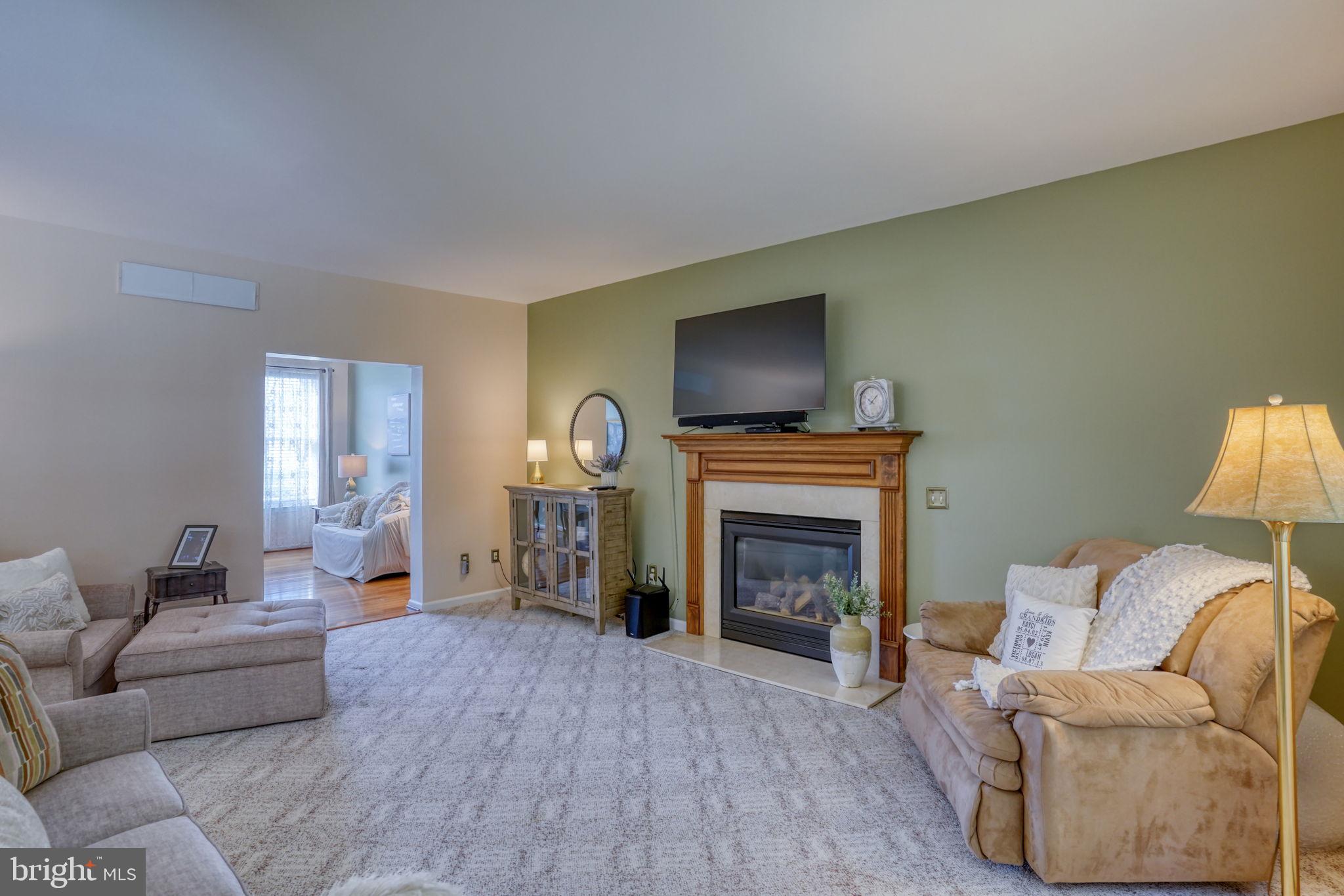 THOMAS COVE - Residential