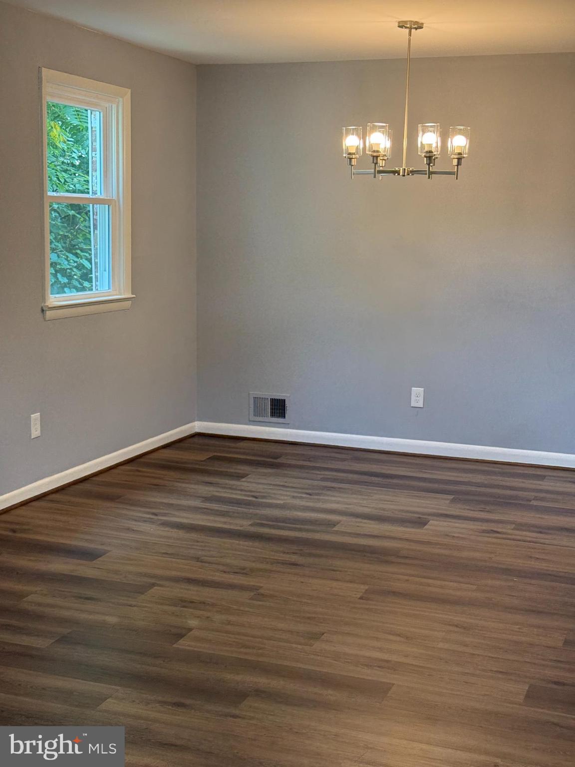 CAPITOL HEIGHTS - Residential