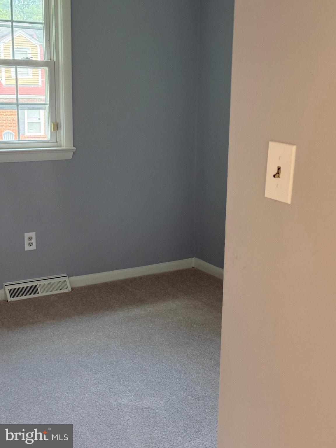 CAPITOL HEIGHTS - Residential