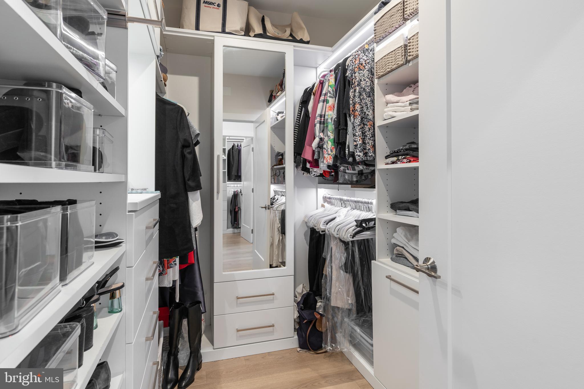 POTOMAC YARD - Residential