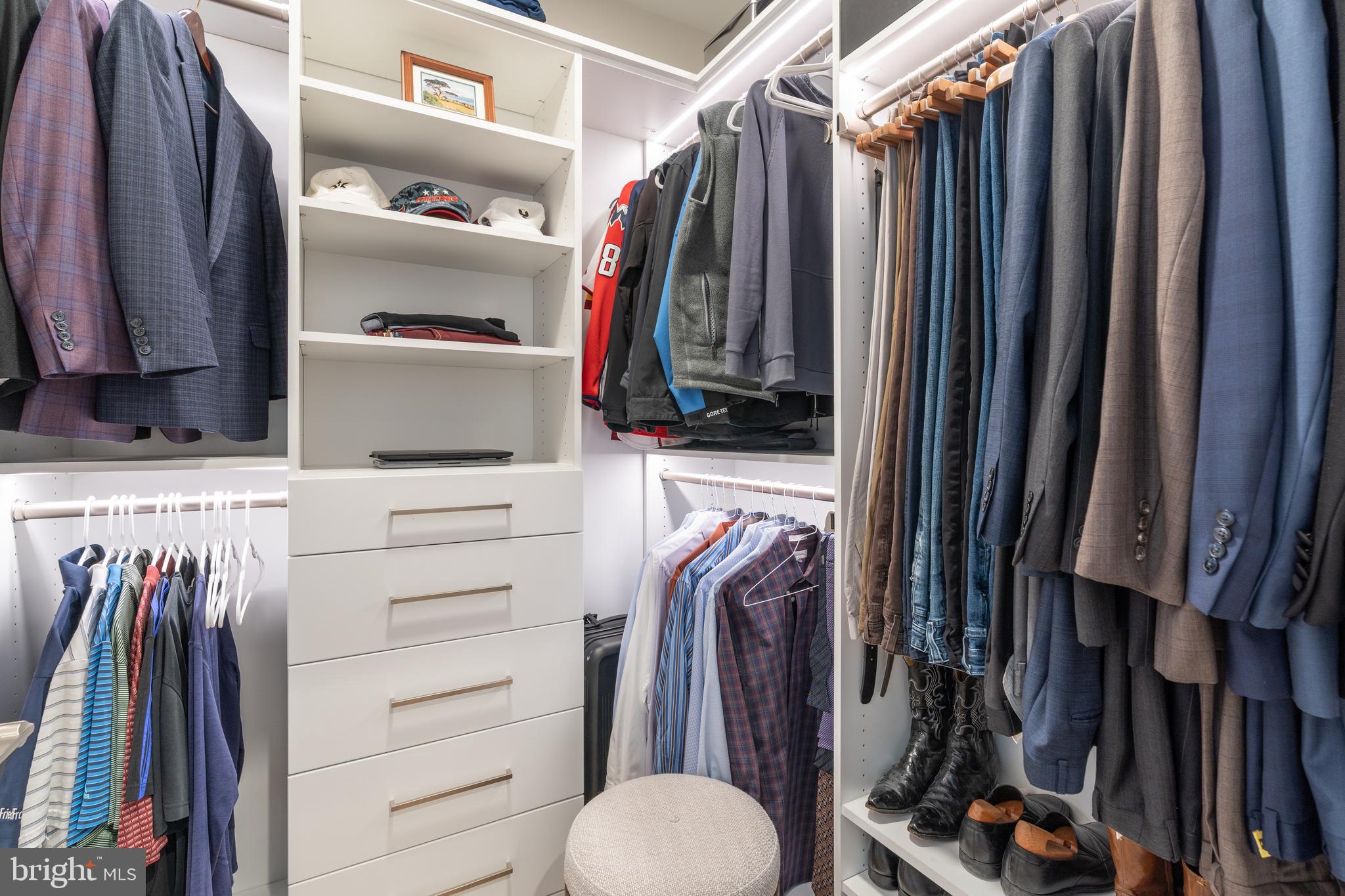 POTOMAC YARD - Residential