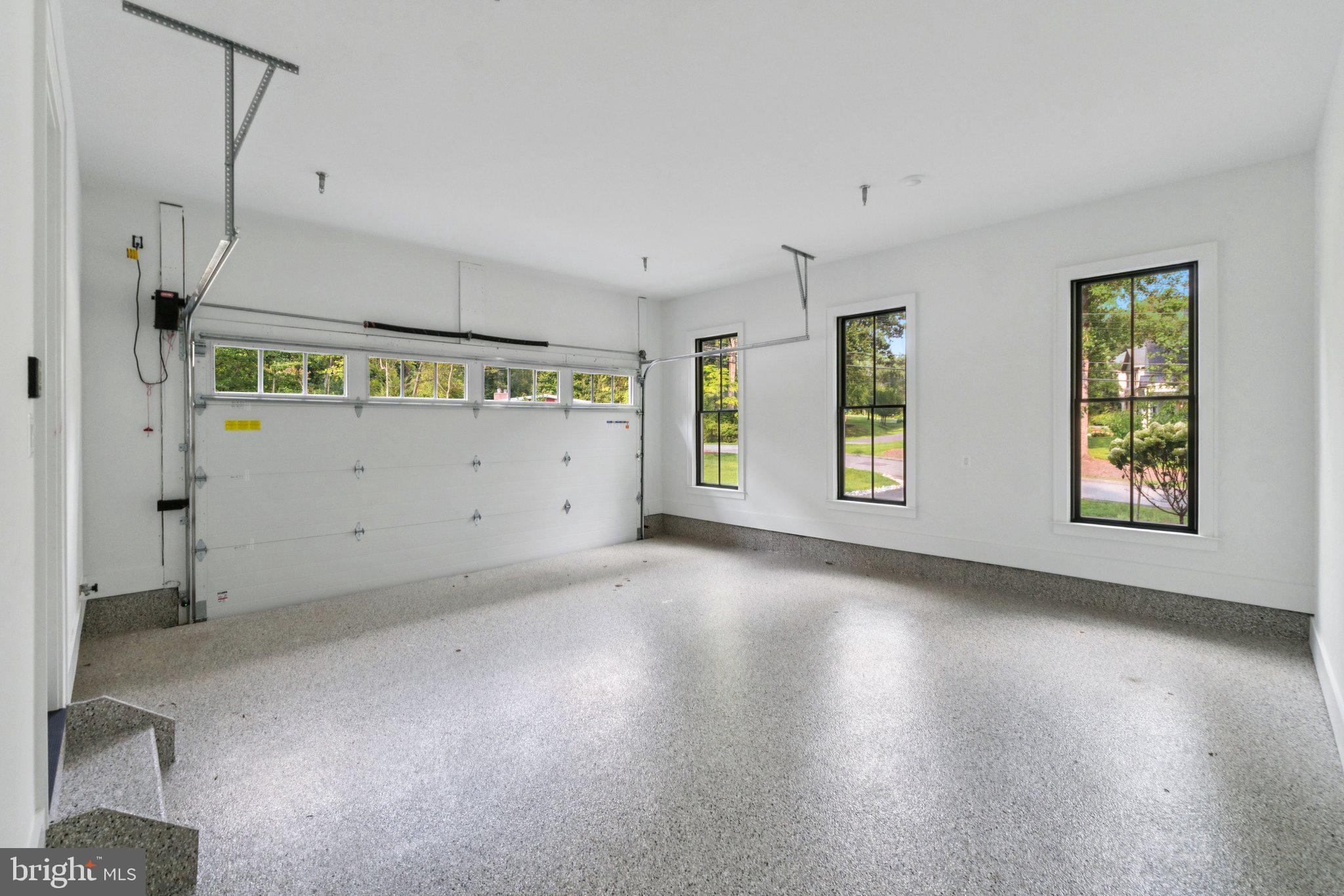 CHARRED OAK ESTATES - Residential