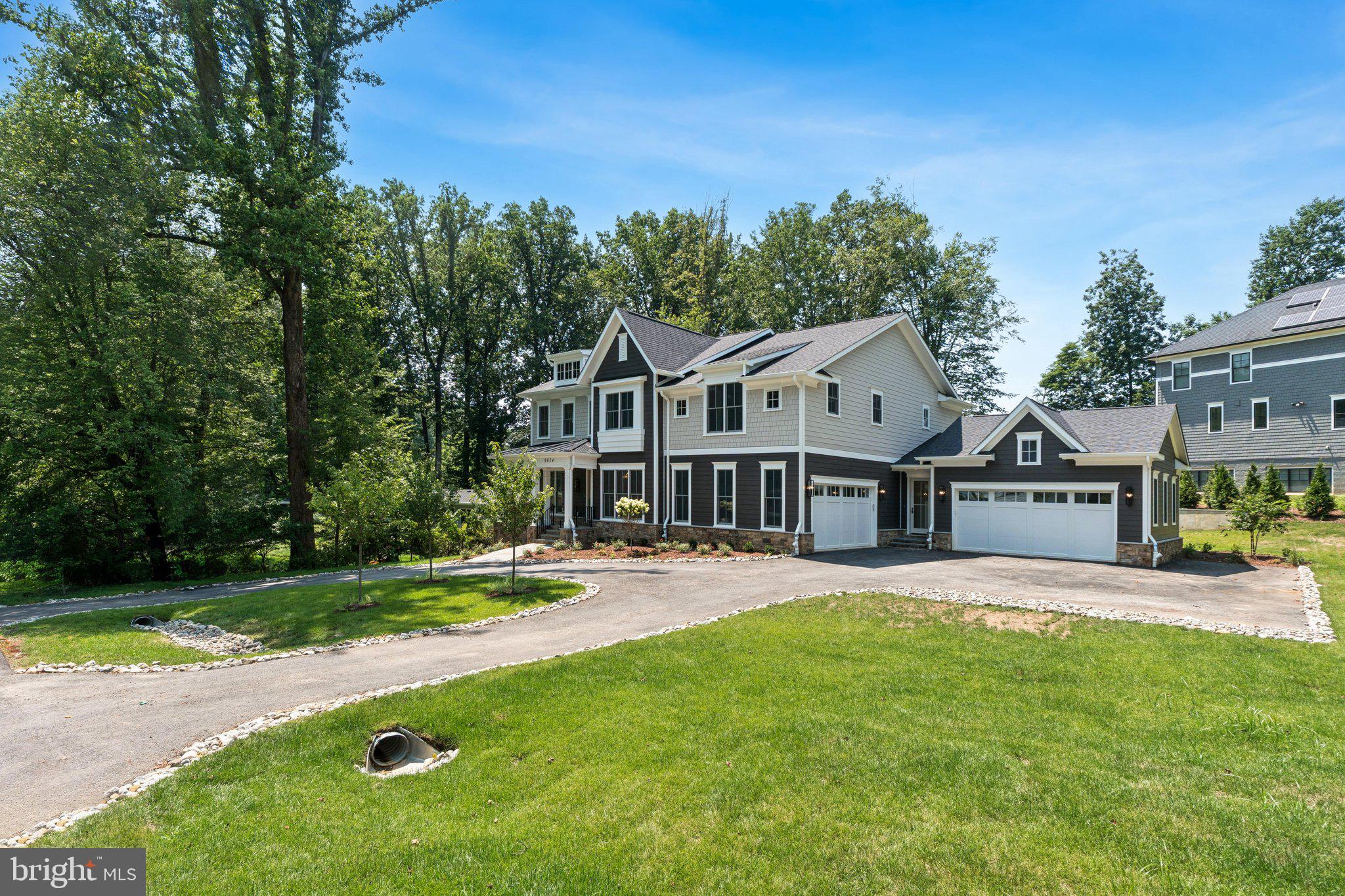 9024 HONEYBEE LANE