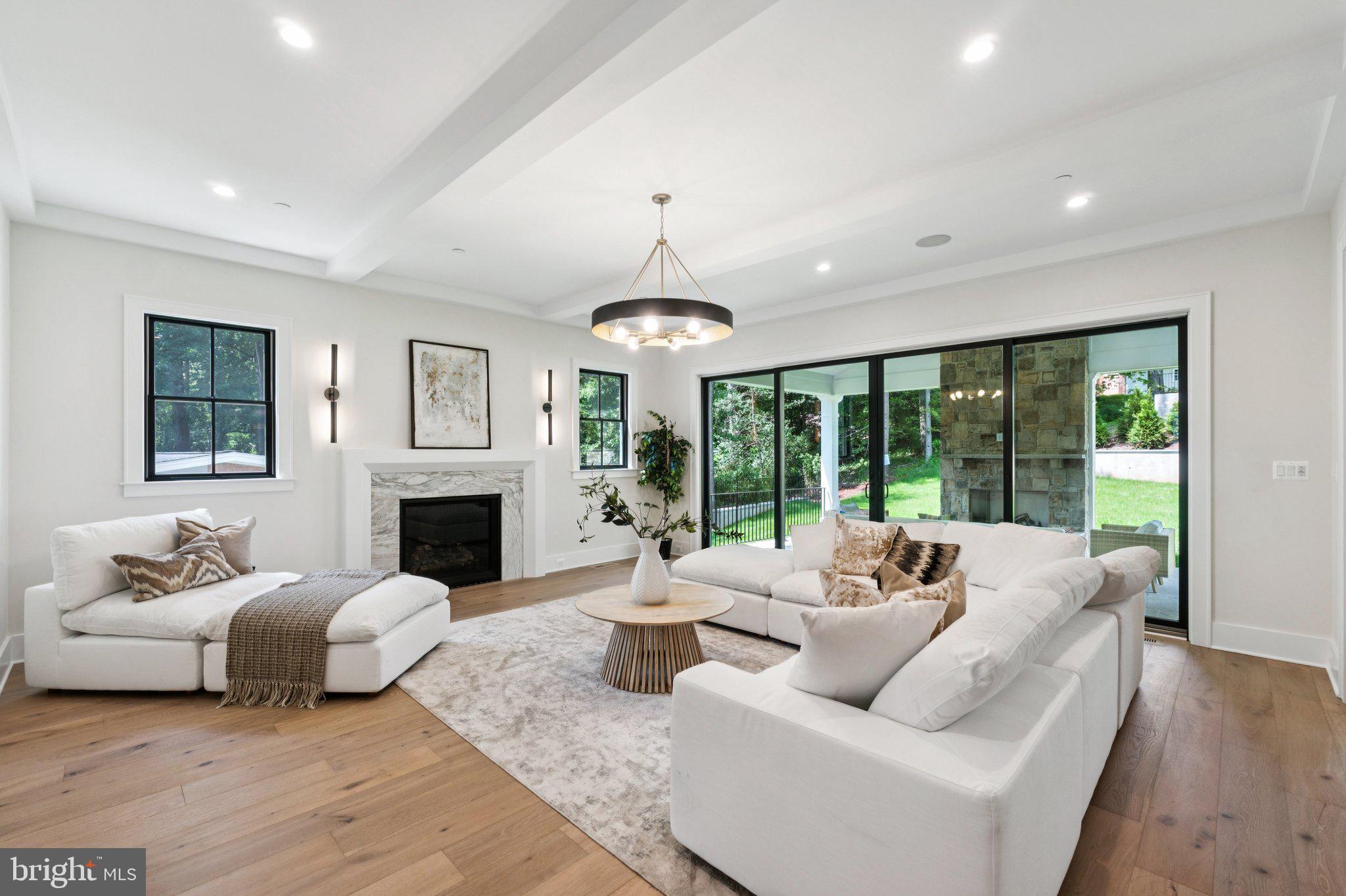 CHARRED OAK ESTATES - Residential