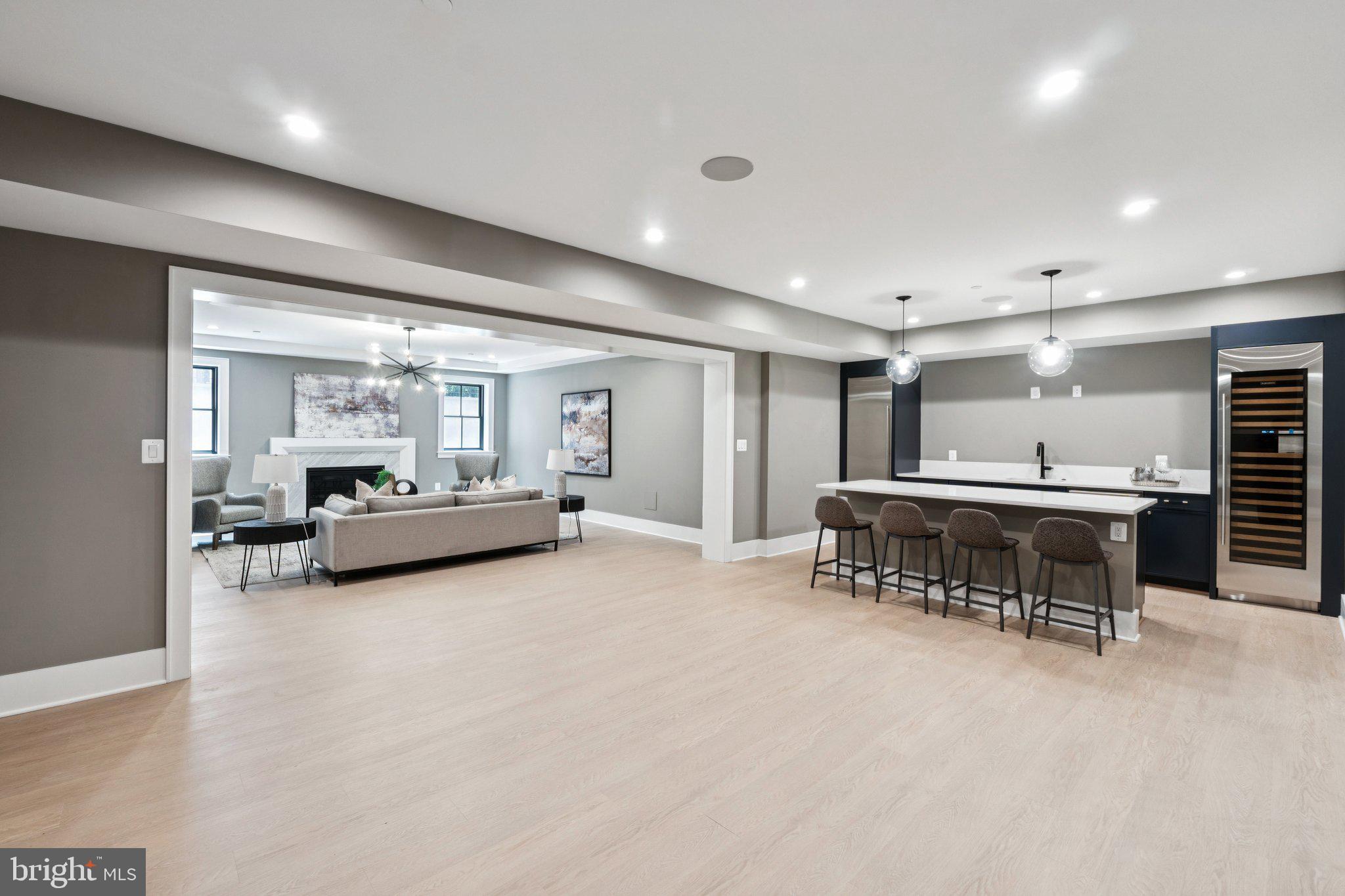 CHARRED OAK ESTATES - Residential