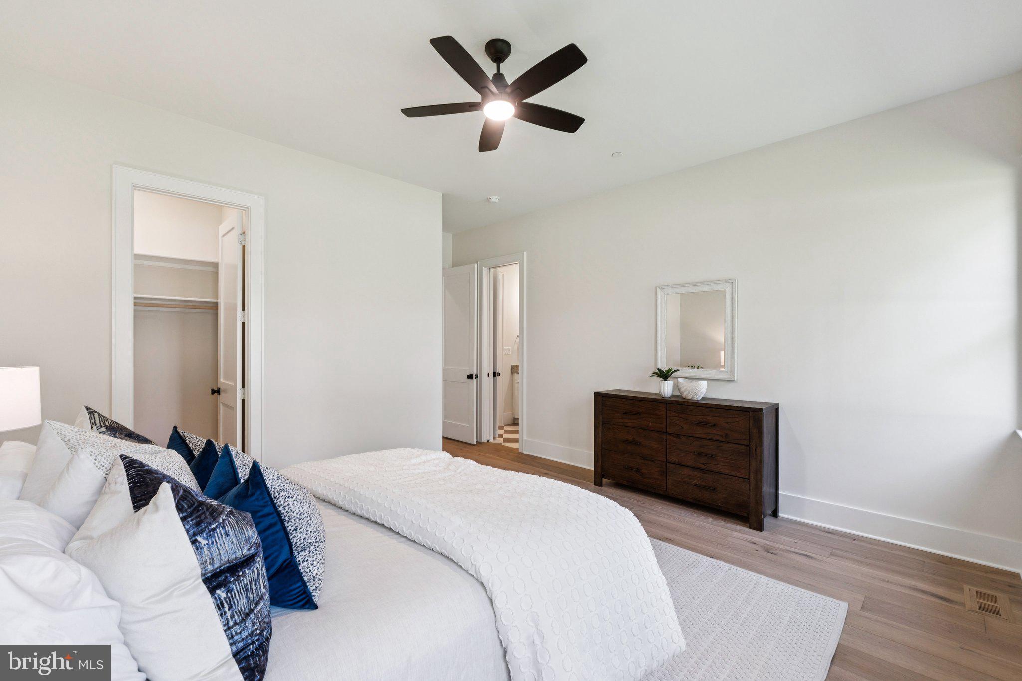 CHARRED OAK ESTATES - Residential