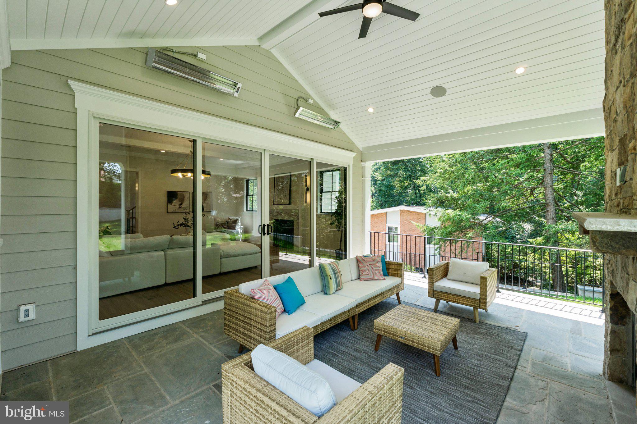 CHARRED OAK ESTATES - Residential