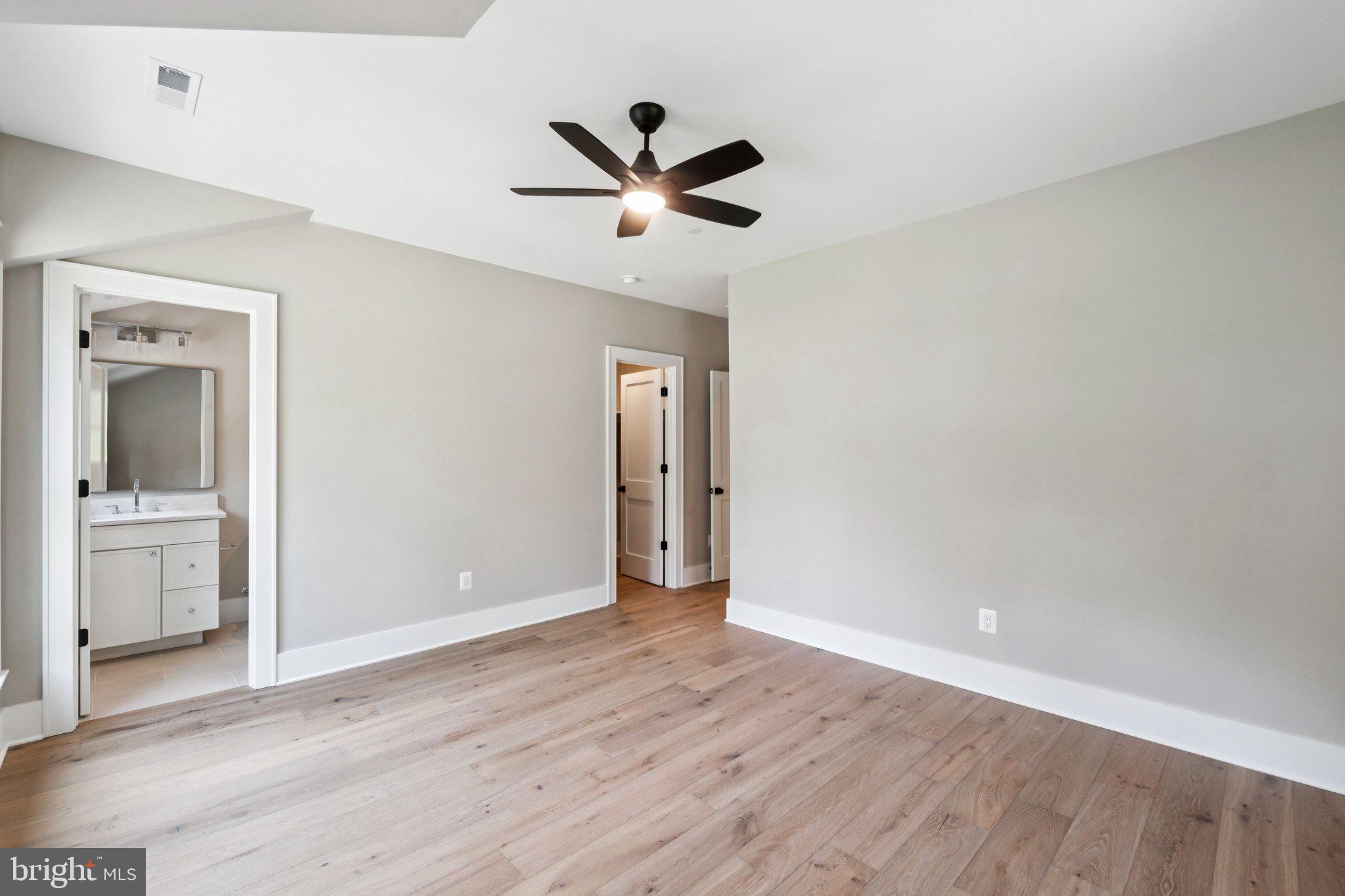 CHARRED OAK ESTATES - Residential