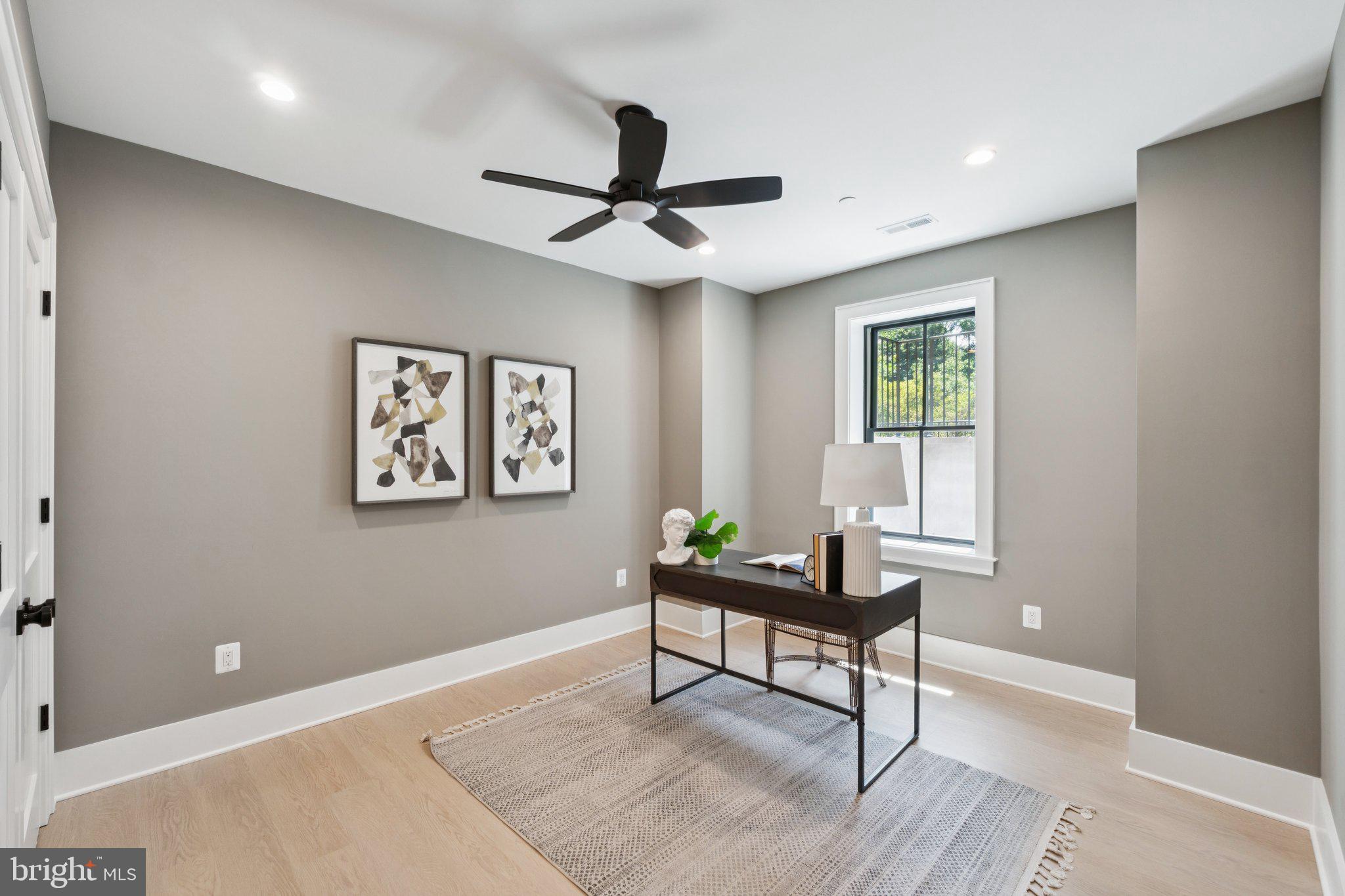 CHARRED OAK ESTATES - Residential