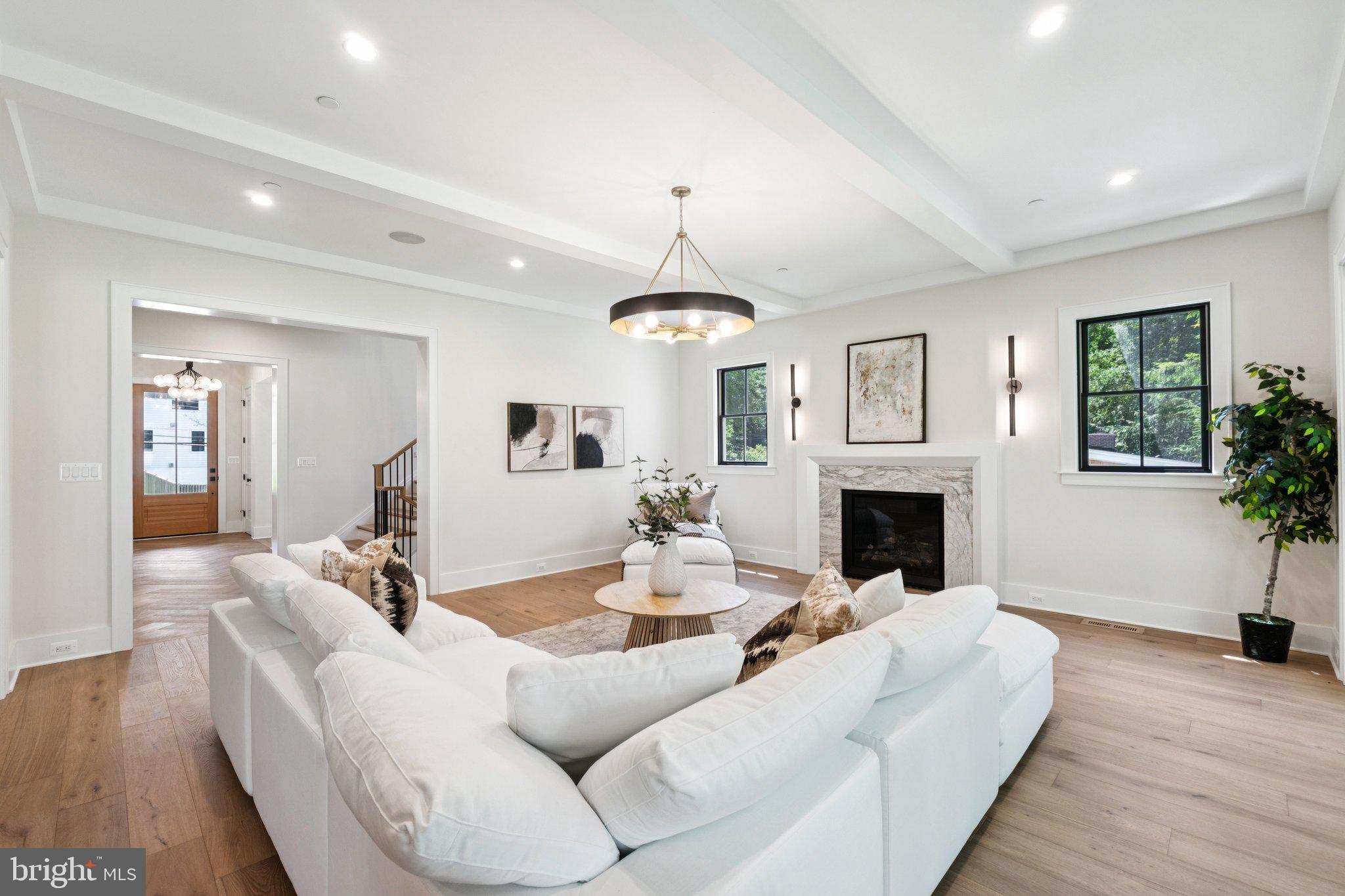 CHARRED OAK ESTATES - Residential