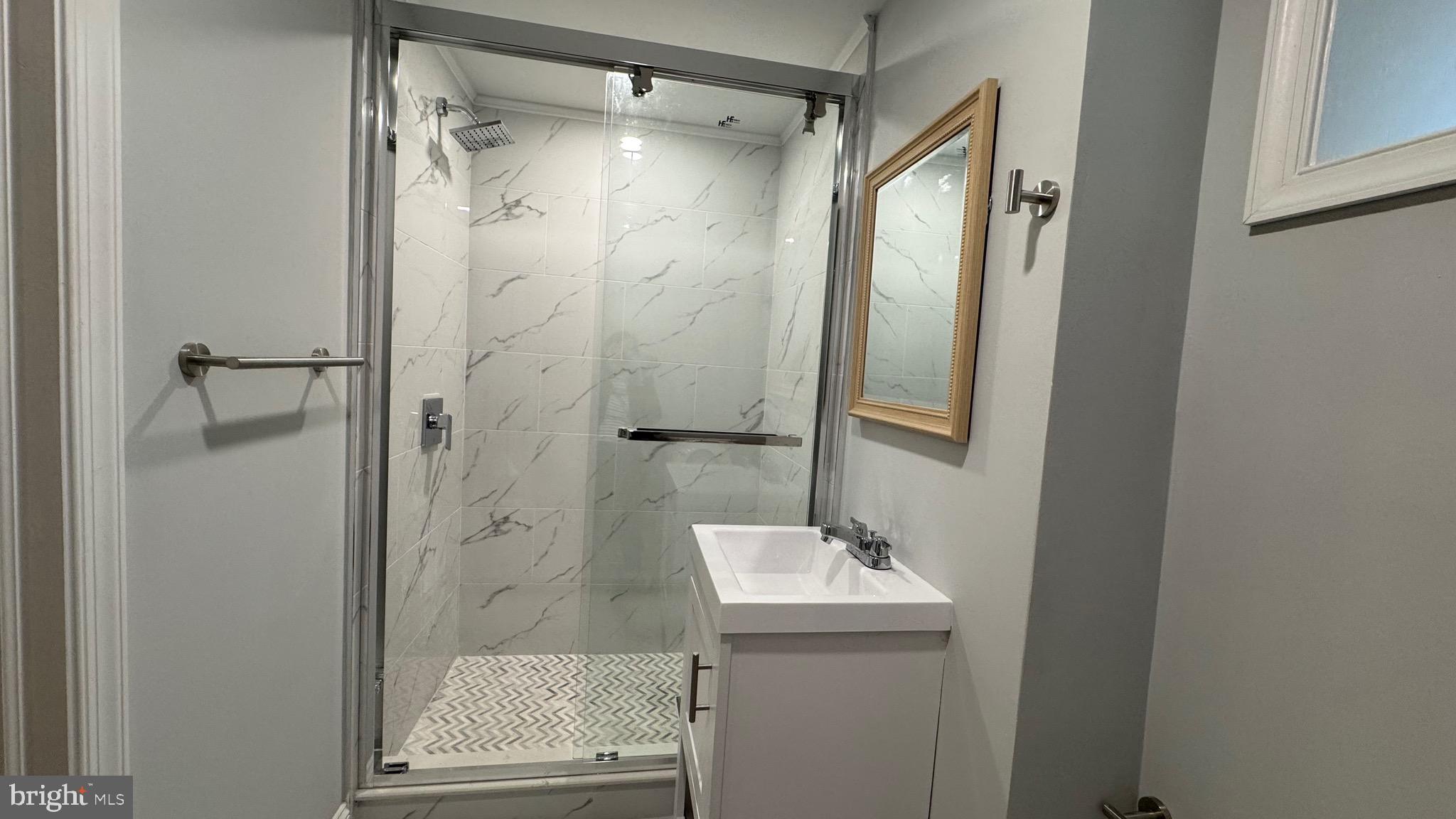 MAYFAIR - Residential
