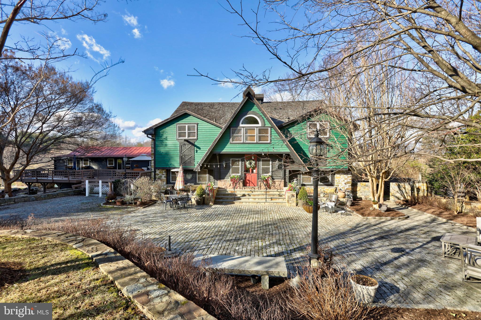 19077 LOUDOUN ORCHARD ROAD