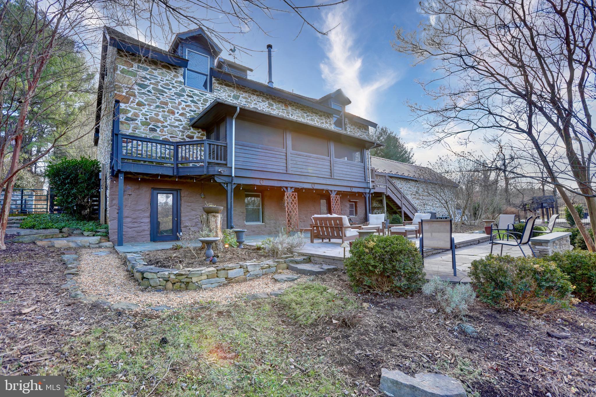 19077 LOUDOUN ORCHARD ROAD