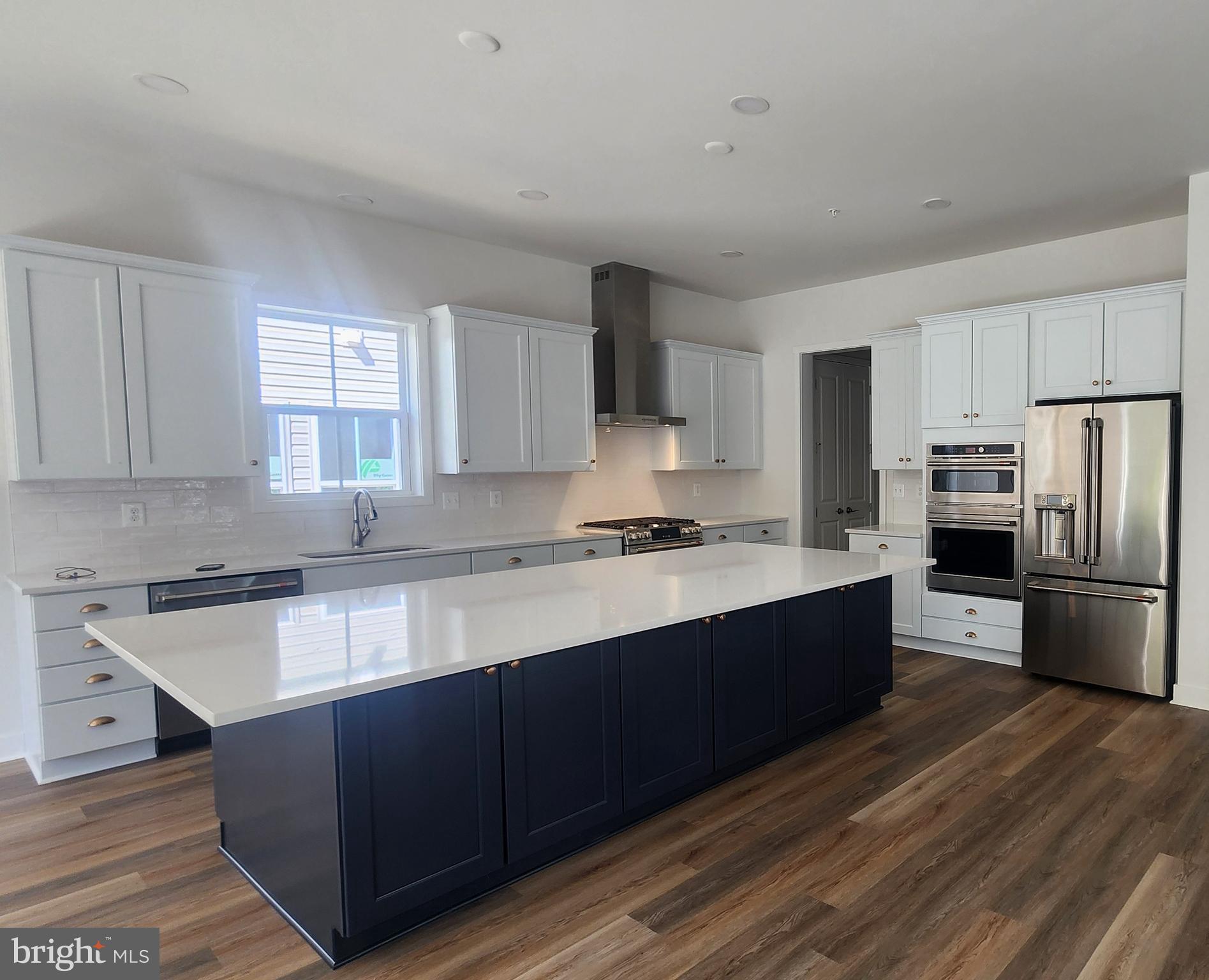 FORD'S GRANT - Residential