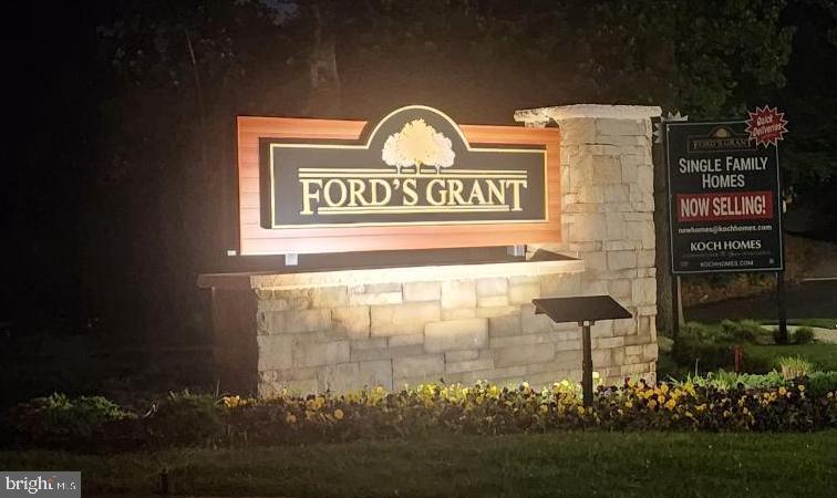 FORD'S GRANT - Residential