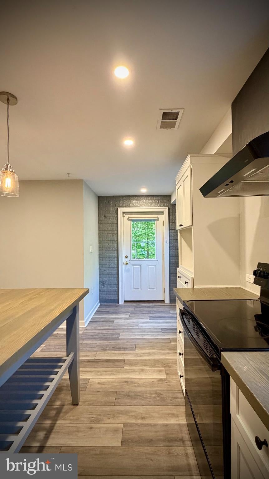 4874 SUDLEY ROAD
