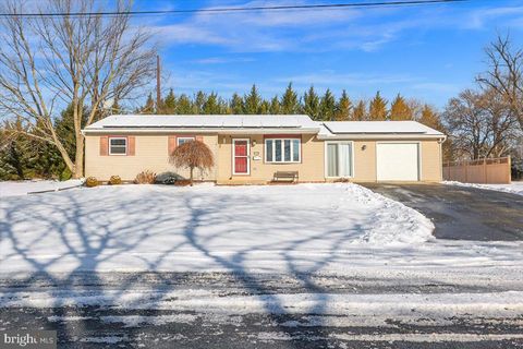 Photo of 13 Pajill Drive, MARIETTA, PA 17547 (MLS # PALA2062516)