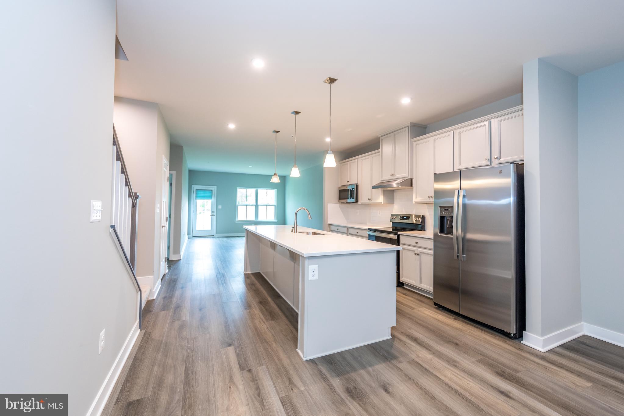 JAMES RUN CARRIAGE HOMES - Residential