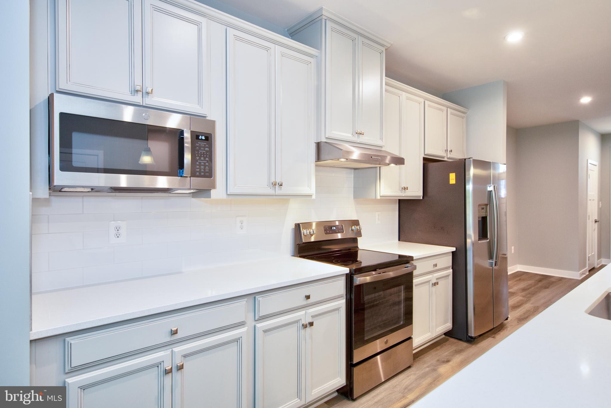 JAMES RUN CARRIAGE HOMES - Residential