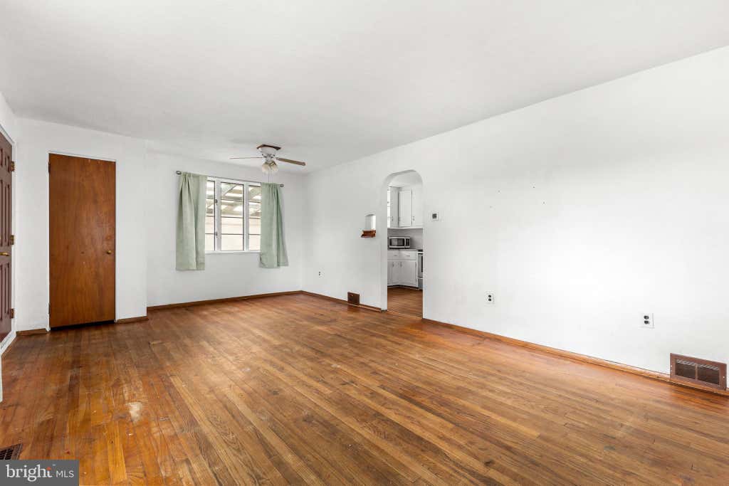 Photo of 331 Maple Street, COLUMBIA, PA 17512 (MLS # PALA2093474)