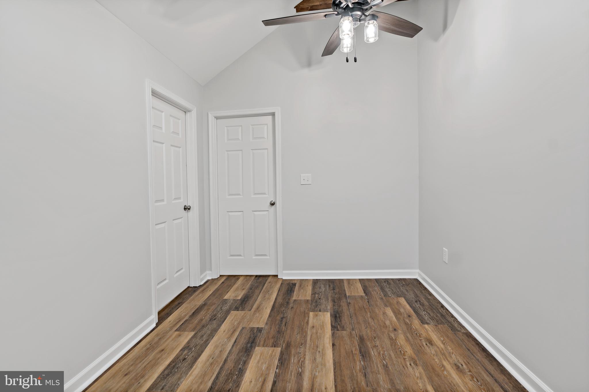 LA TANDERE DU REYNARD ESTATES - Residential