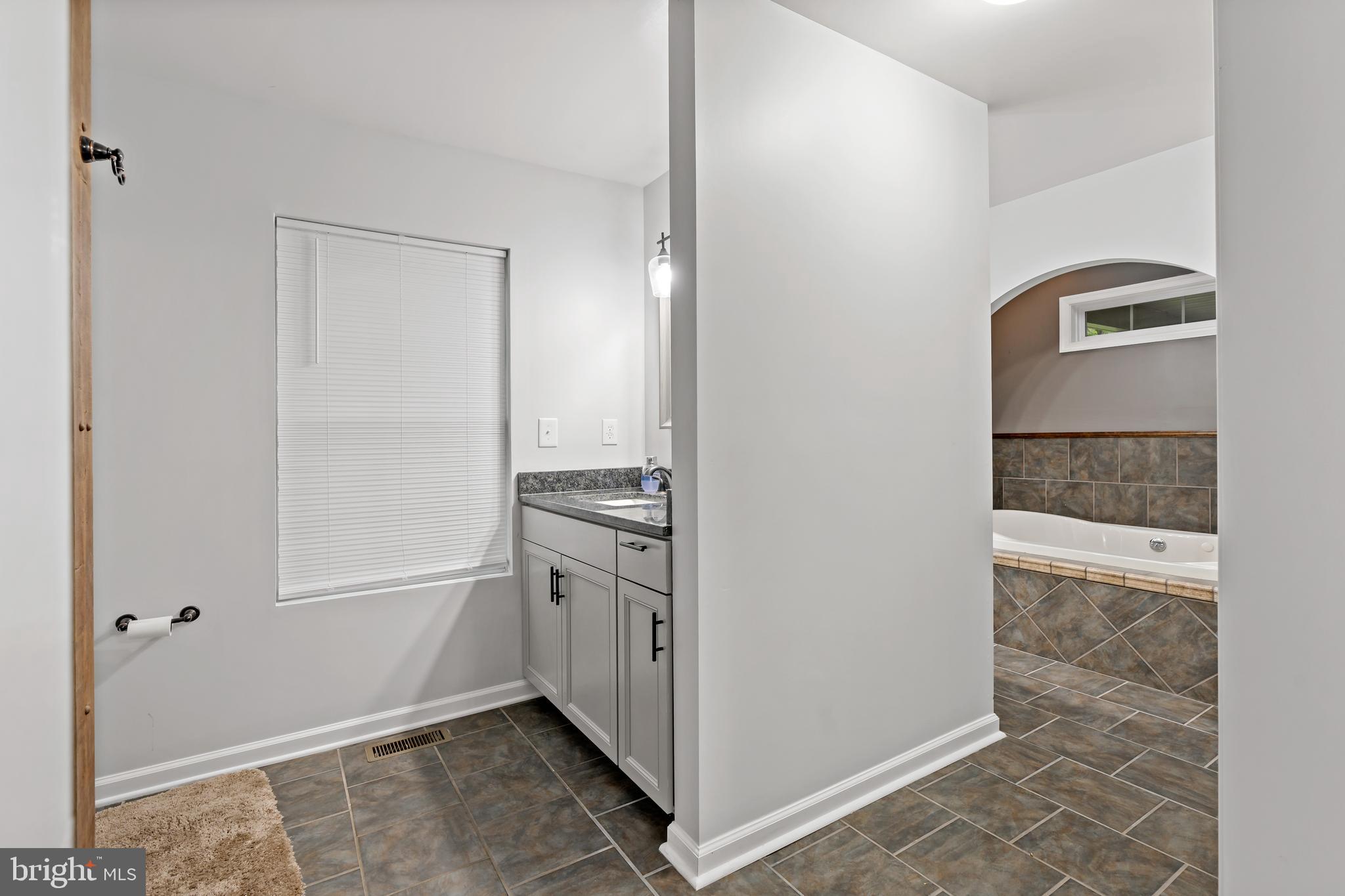 LA TANDERE DU REYNARD ESTATES - Residential