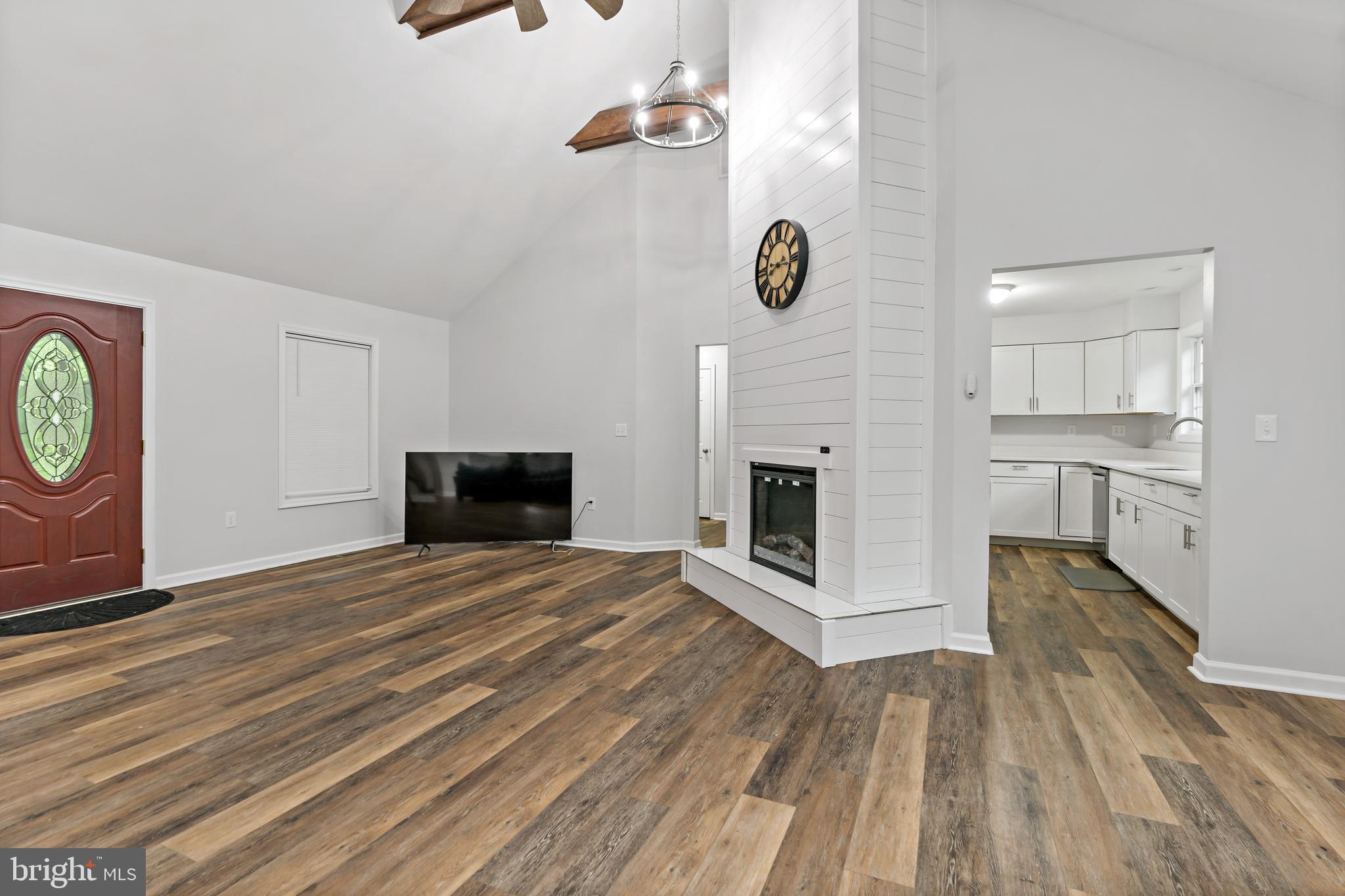 LA TANDERE DU REYNARD ESTATES - Residential